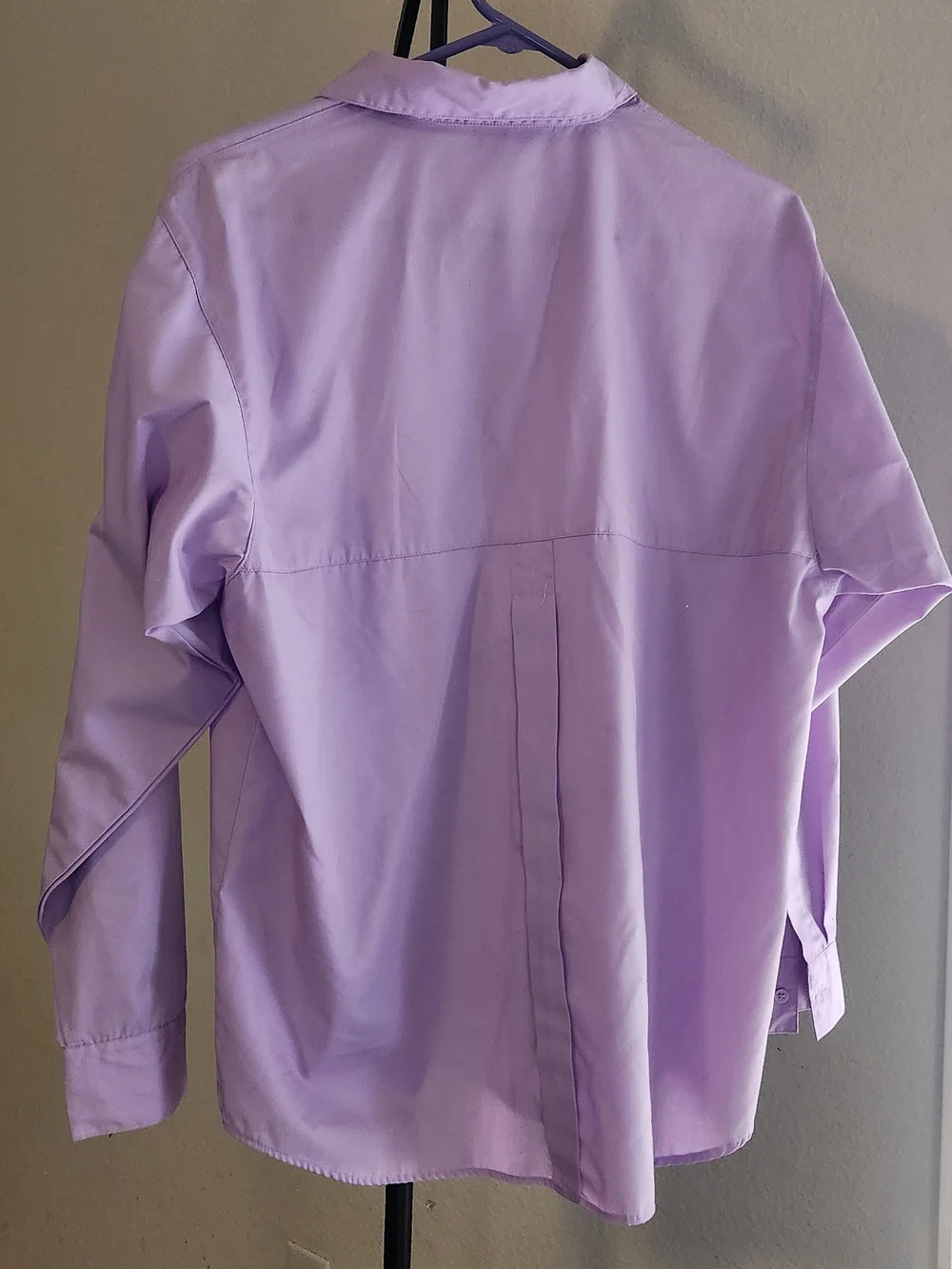Women's Lilac Button-Up Blouse with Patch Pockets